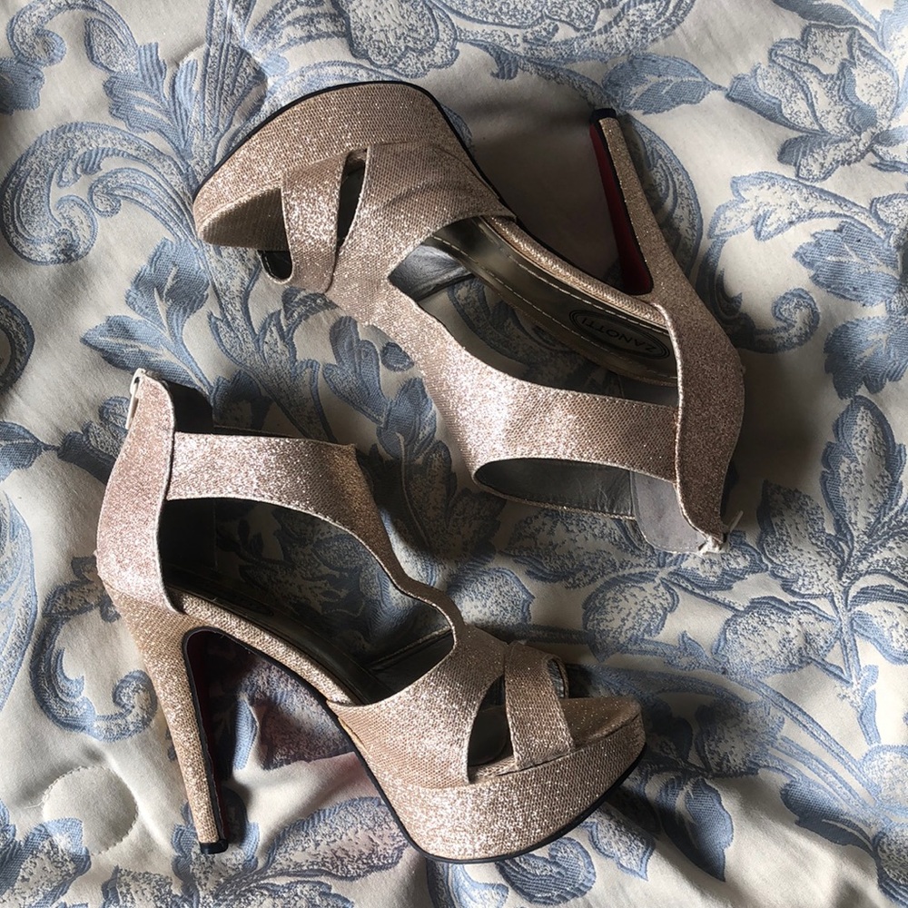 Gold Sparkle Heels